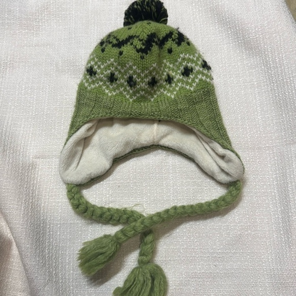 Spyder earflap winter pom fleece lined kids hat